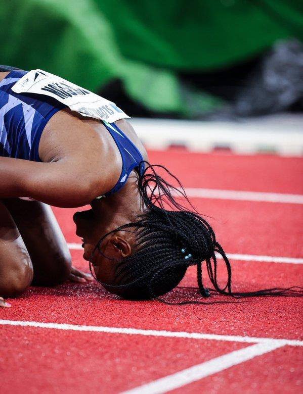 史上第四,仅次于迪巴巴 3分50秒07,曲云霞3分50秒46和姜波3分50秒98