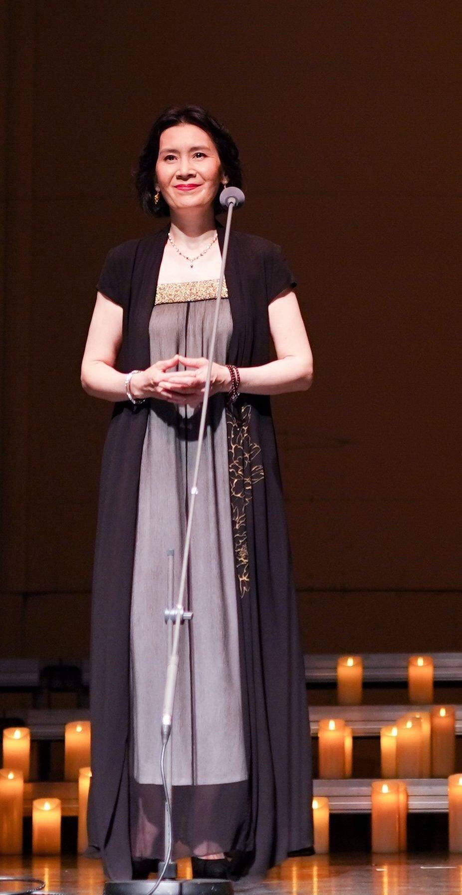 面料|63岁肖雄有老艺术家气质，穿搭低调不刻意扮嫩，反而更优雅耐看