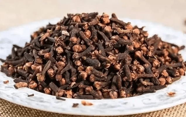 怎么抹香膏 64b838c7928046bca471a6b64587d298.png