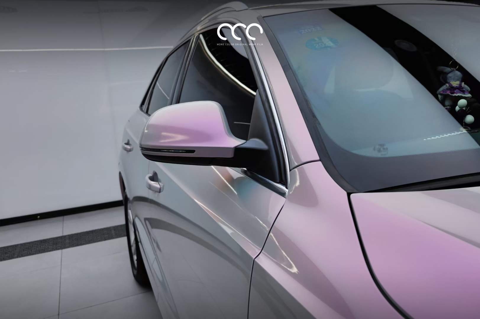 奥迪q3车身贴膜漫彩改色膜梦幻灰