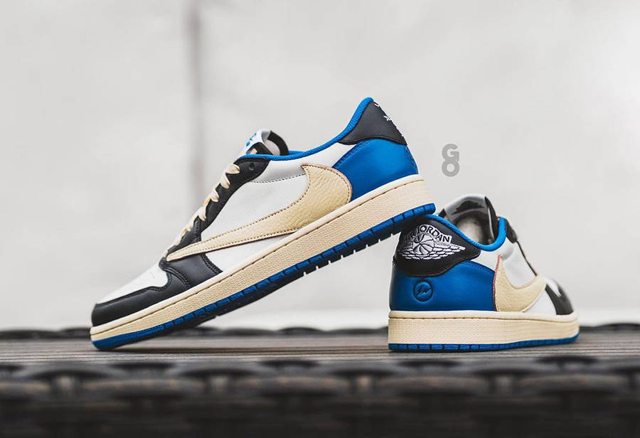 价格|今早 SNKRS 太热闹！「闪电倒钩」、OW 专属，你中了吗？