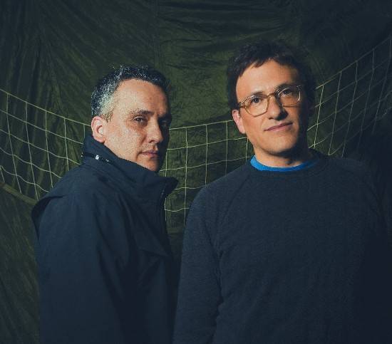 兄弟|里卡德：《永恒族》延续《洛基》的画面风格，罗素兄弟告别迪士尼