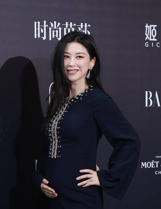 世界最美面孔朱珠 d06a32b88402456f8f787ba5b6919041.jpeg