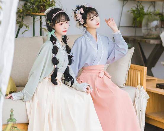 旋裙|好家伙，汉服只要59元一套？珍珠发梳29？这么白菜真的想不到！