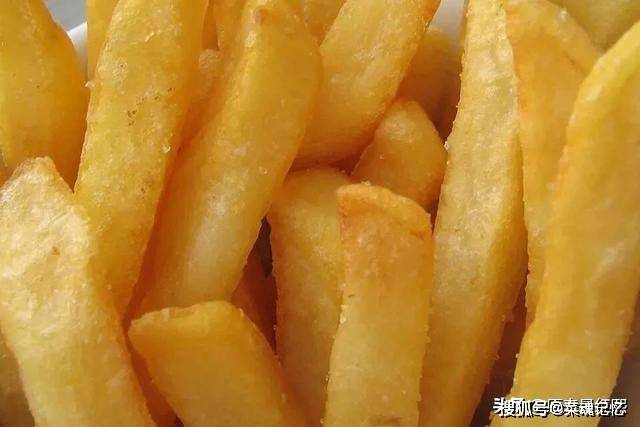 表妹|这3种早餐最伤孩子，很多父母天天让孩子吃，为健康别这样做了