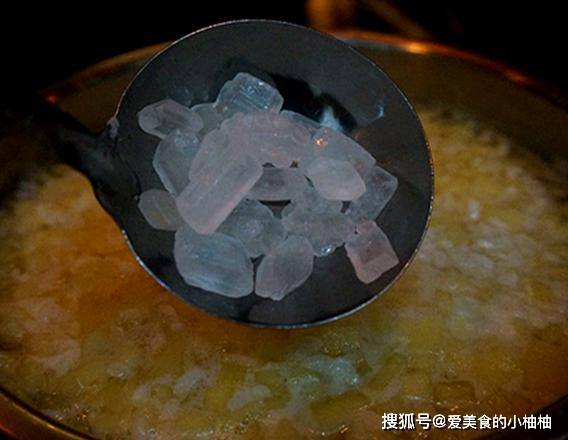 晚上喝鸡蛋水有助于睡眠吗 b4b4cf169736475c98a0ae347896aa37.jpeg