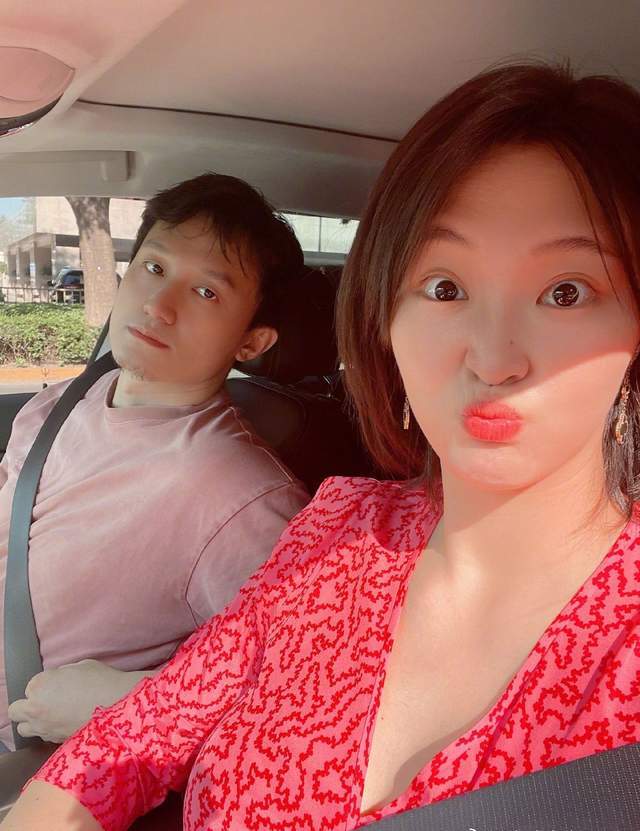 廓形|惠若琪夫妇出游,产后2月首晒全身照变性感,矮她半头的老公好累