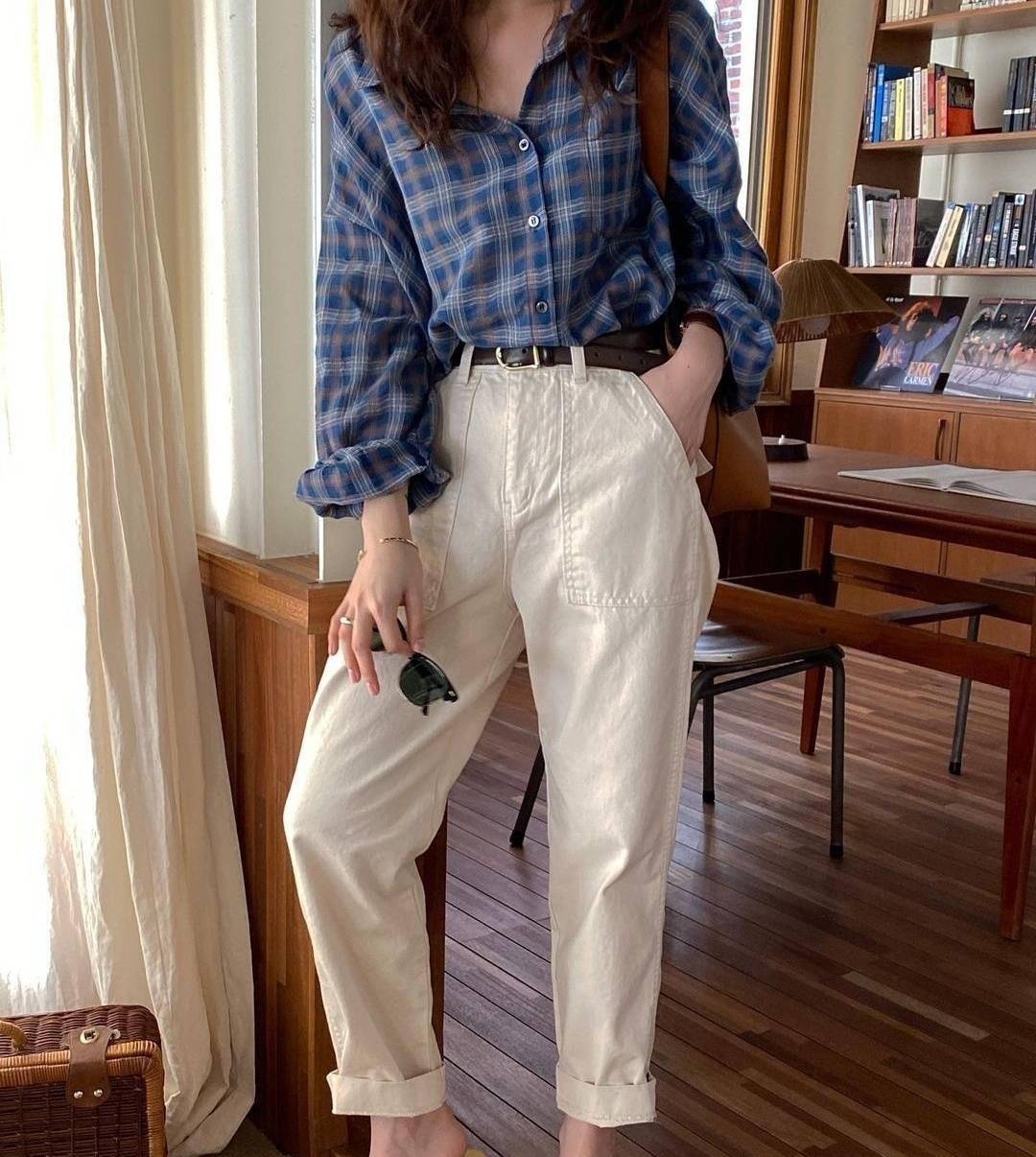 颜色|穿阔腿裤怎么搭上衣？素人博主亲身示范，这样穿回头率超高