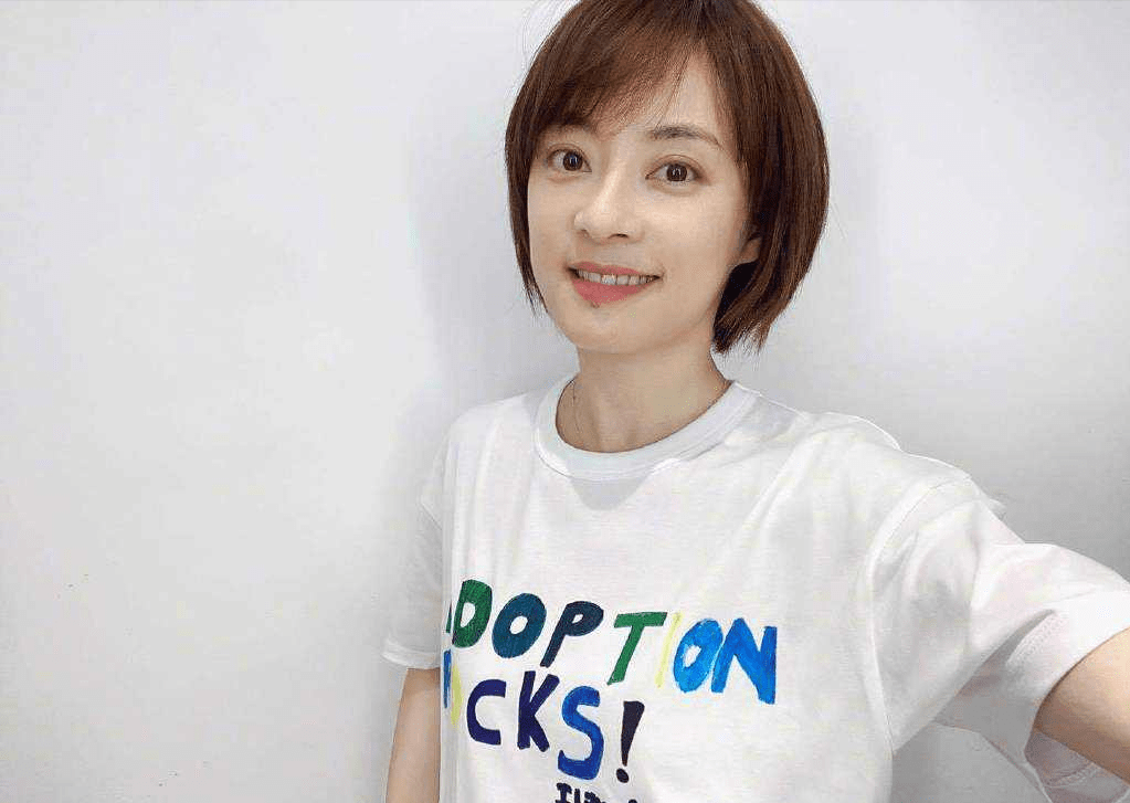 眼睛|什么样的长相特点会显“土味”？女明星都是怎样悄悄变精致的？