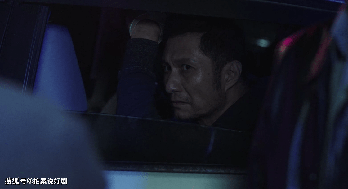 陈建波|《扫黑风暴》中何勇身边的内鬼已经浮出水面