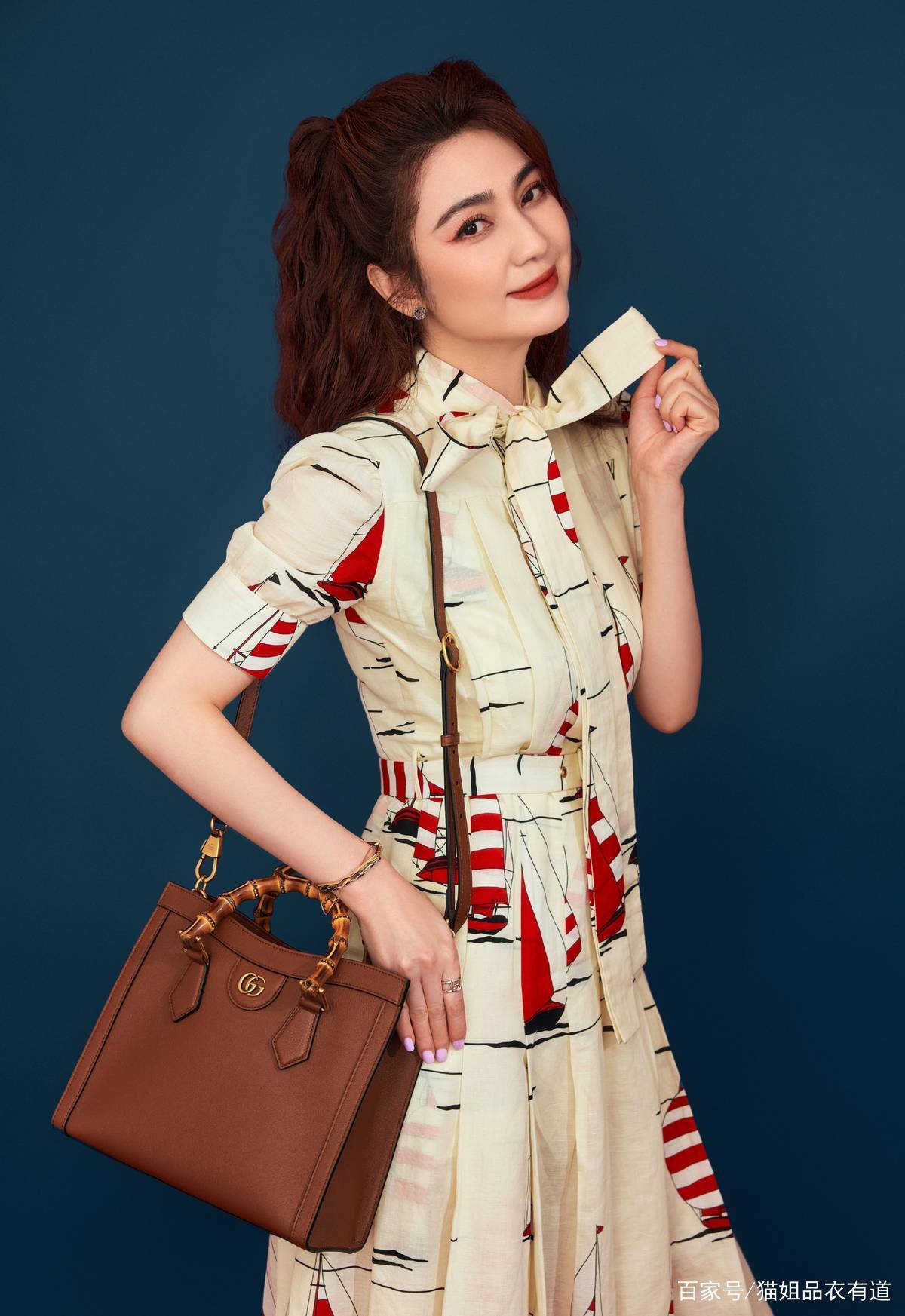 洪欣|“港普F4”同框比美,49岁洪欣扎双马尾真减龄,不站C位也抢镜