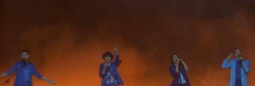 湾区|哥哥一公造型对比：李承铉丢掉帅气显俏皮，赵文卓“不正经”，大湾区队太随意