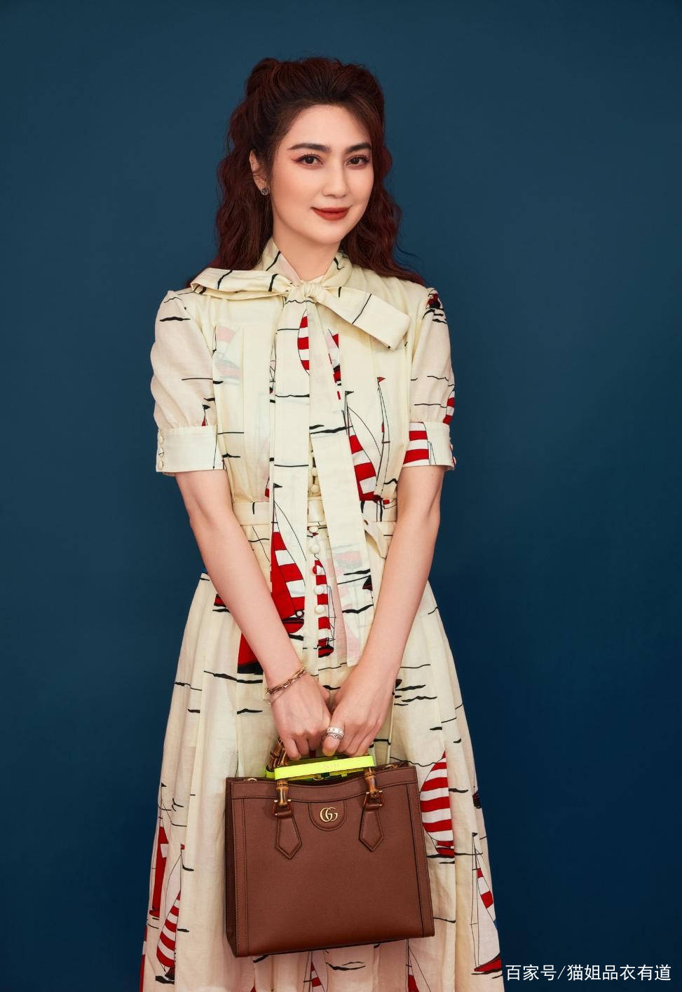 洪欣|“港普F4”同框比美,49岁洪欣扎双马尾真减龄,不站C位也抢镜