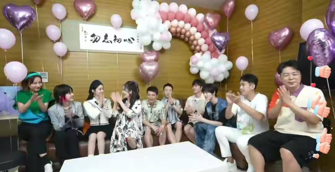 后首|谢娜二胎后首秀，感谢赵丽颖，大哥与二弟的感情真令人羡慕