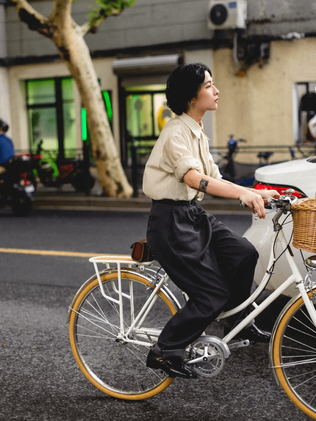 五原|夏末的清凉装扮，街头姑娘们的穿法也太多了吧