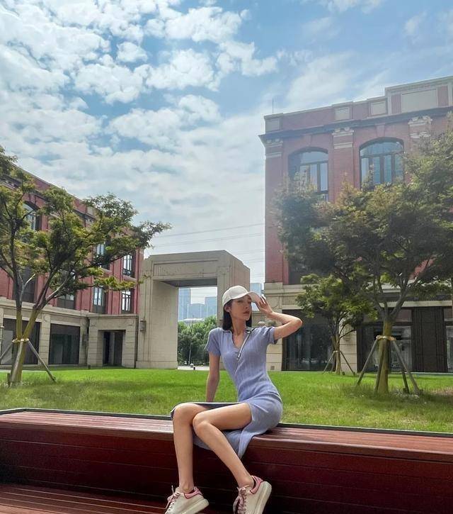 身材|为什么你穿裙子显黑又显胖？不是因为身材不好，而是你没搭配好