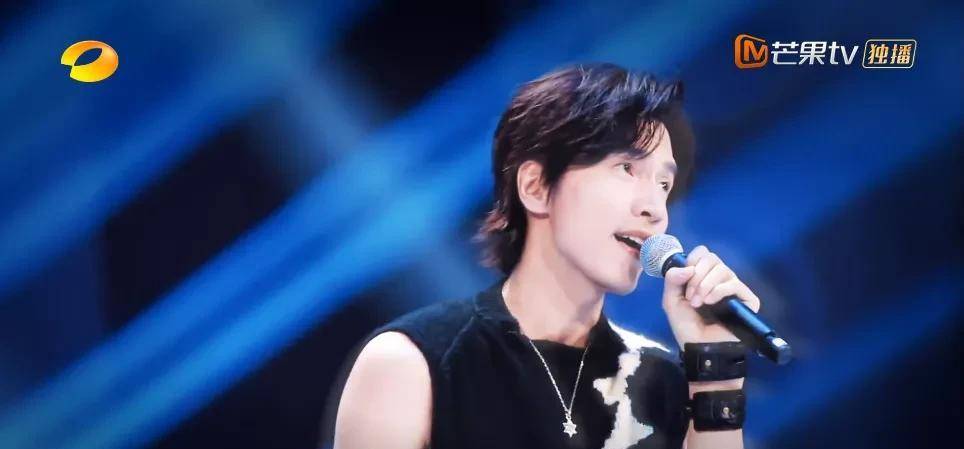 张真|收视第一，芒果台这档新综艺，凭什么一夜之间成为“收视王牌”？