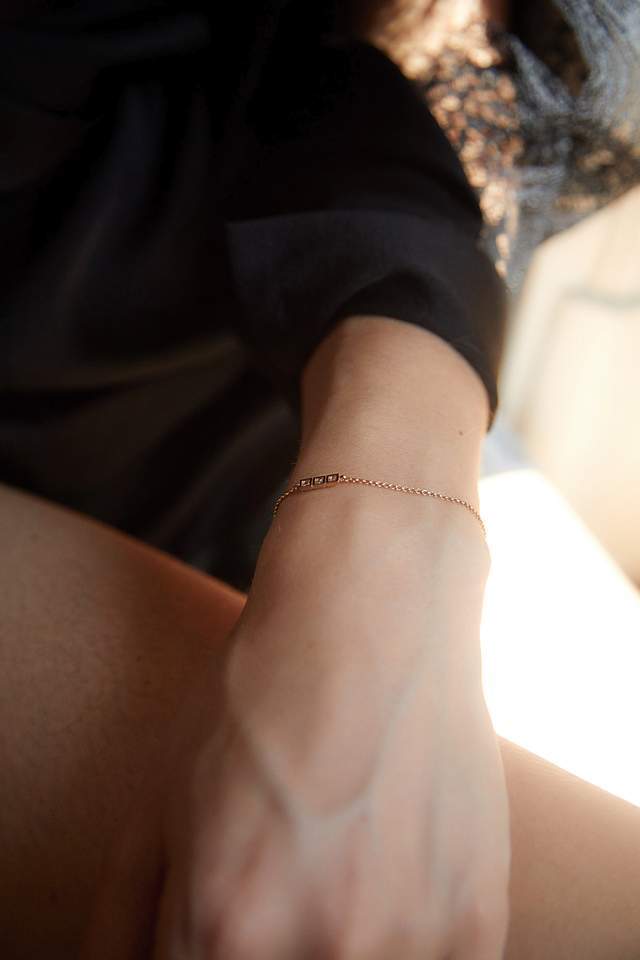 蒂朵|初秋穿搭第一弹，2组换季新灵感，轻松穿出好气质