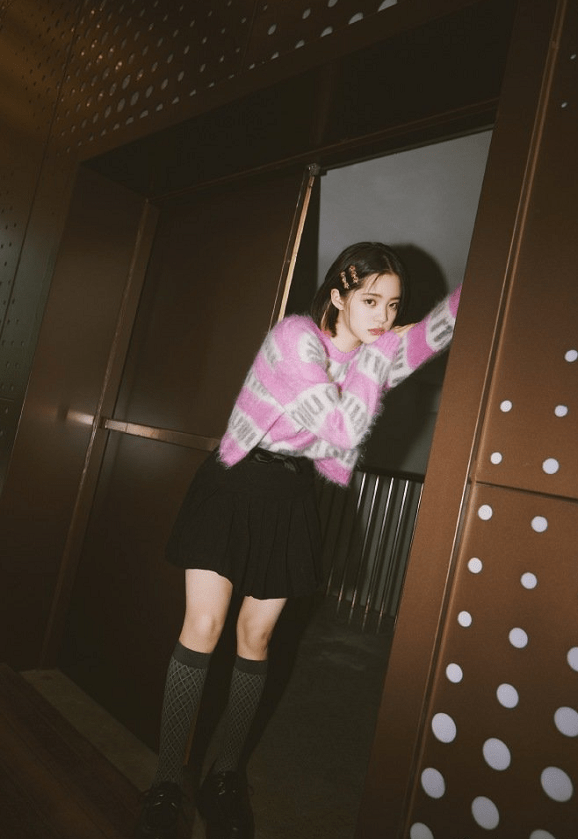 美眉|欧阳娜娜与刘昊然腰线齐平，穿高腰短裤效果真挺好，大长腿不是梦