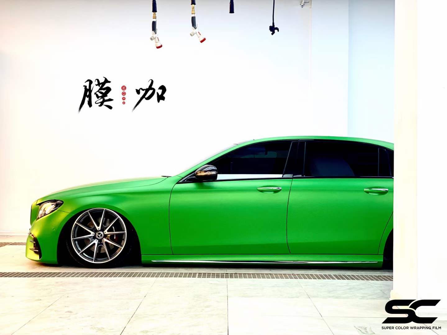 奔驰c200汽车贴膜scflim改色膜amg绿魔