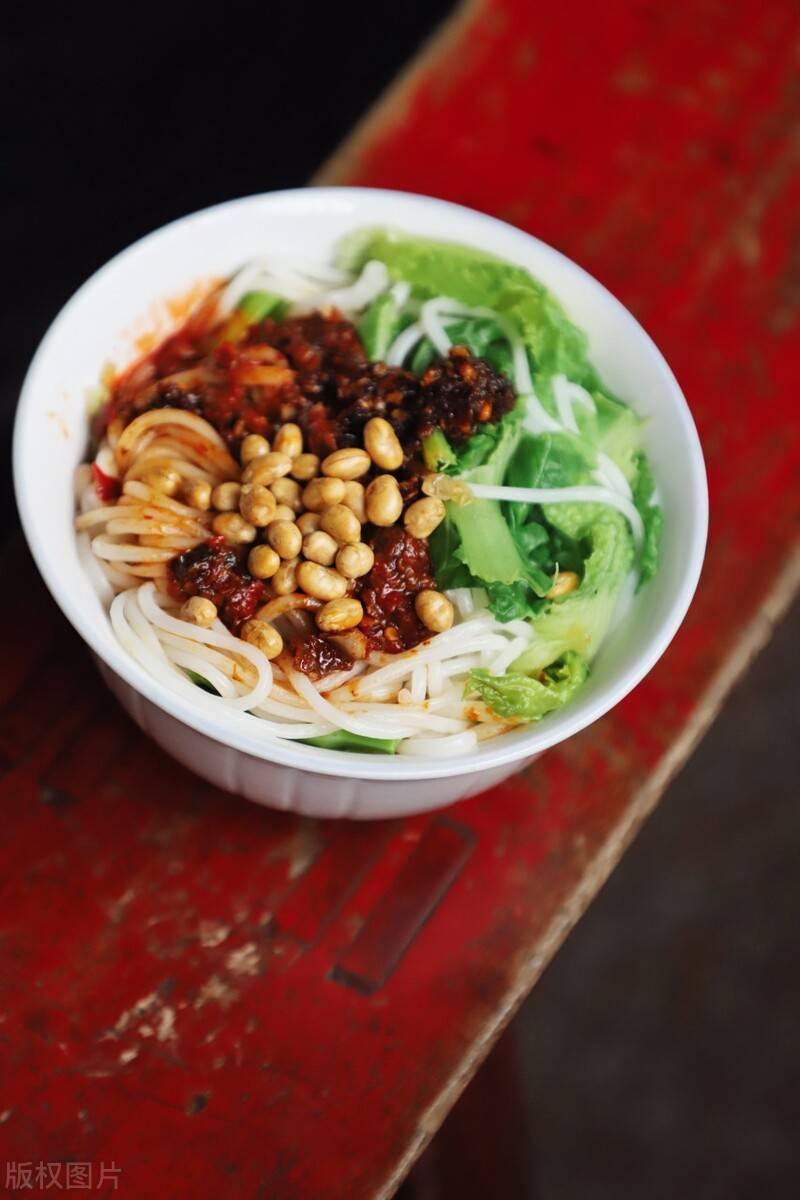 湖南vs广西在中国米粉江湖谁才是真正的第一嗦粉大省