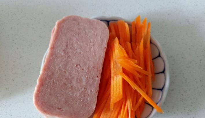 机器|别再为孩子的早餐发愁了,这款快手三明治轻松解决,几分钟就上桌