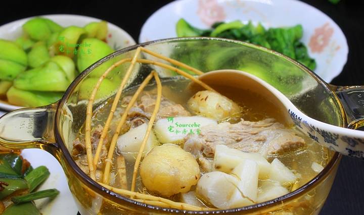 做法|一家四口的晚餐,三菜一汤,花了不足50元,营养又好吃