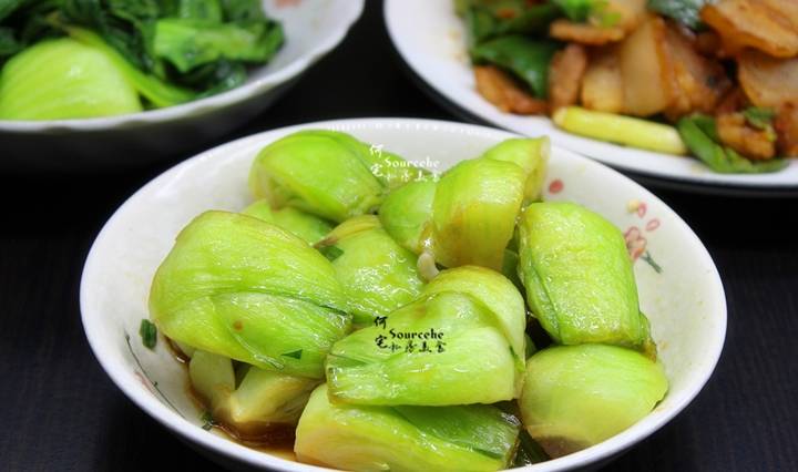 做法|一家四口的晚餐,三菜一汤,花了不足50元,营养又好吃