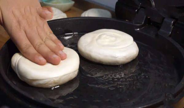 油条配什么包子好吃 7724e3f0d1c74a1cb8983e8a40047ec0.jpeg