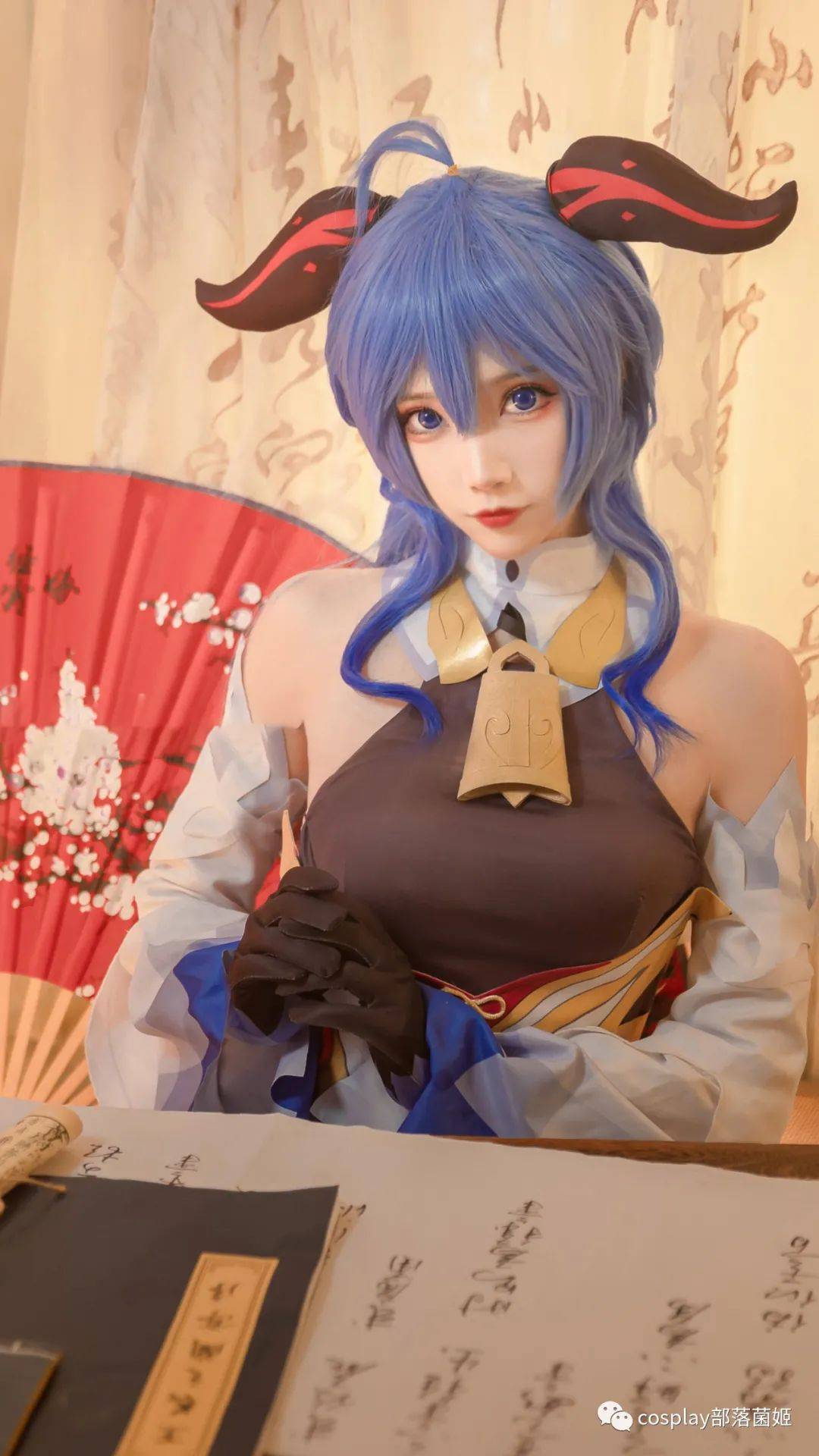 cos：二次元cos大赏原神甘雨@鬼狮