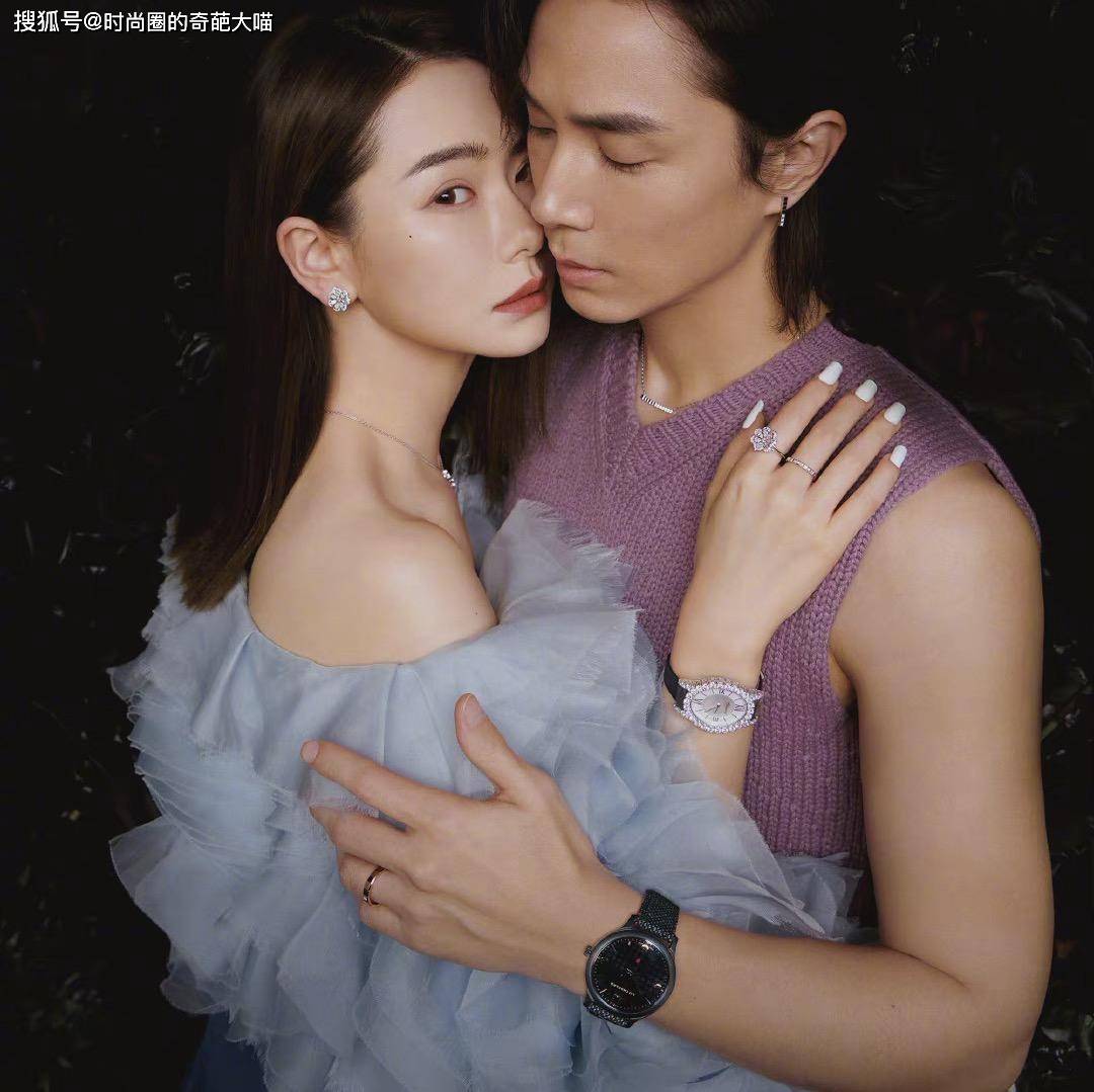 看头|李承铉结婚多年仍处热恋，穿衣打扮都要经过戚薇允许，看着太有爱