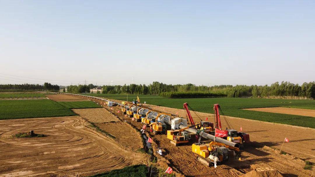 搶抓機遇 油氣管網基礎設施建設跑出加速度