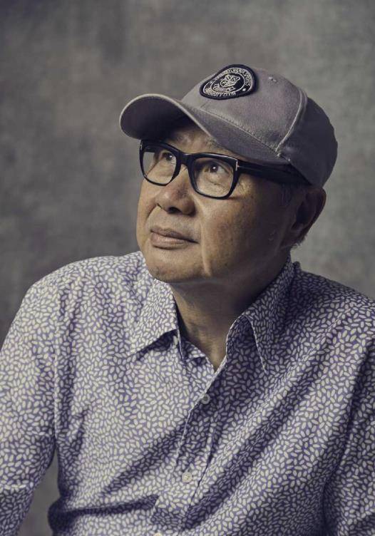 周星驰|31年前，那个把星仔捧成星爷的刘镇伟，为什么现在只能拍烂片？