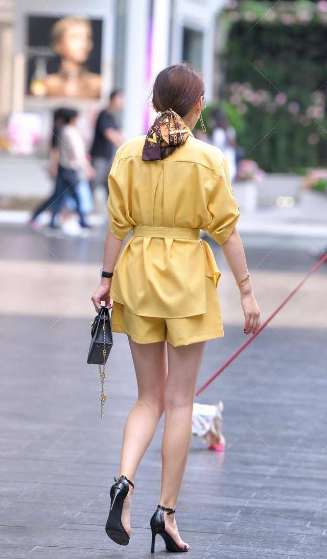 整体|底裤体现了时尚品味，整体感觉简洁精致