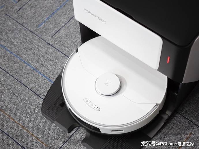 污渍|石头自清洁扫拖机器人G10体验：按下「开始」之后…