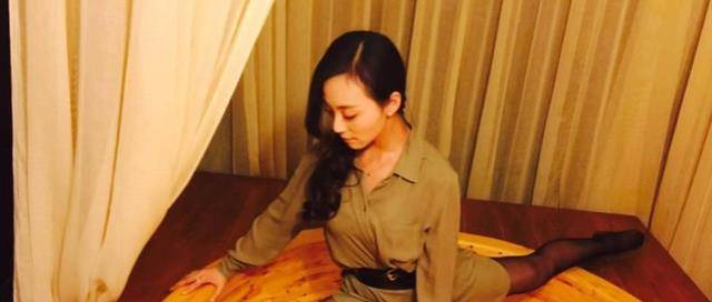 因为|因扮演“阿凡达”走红，戏中迷倒徐峥，如今34岁依旧韵味十足