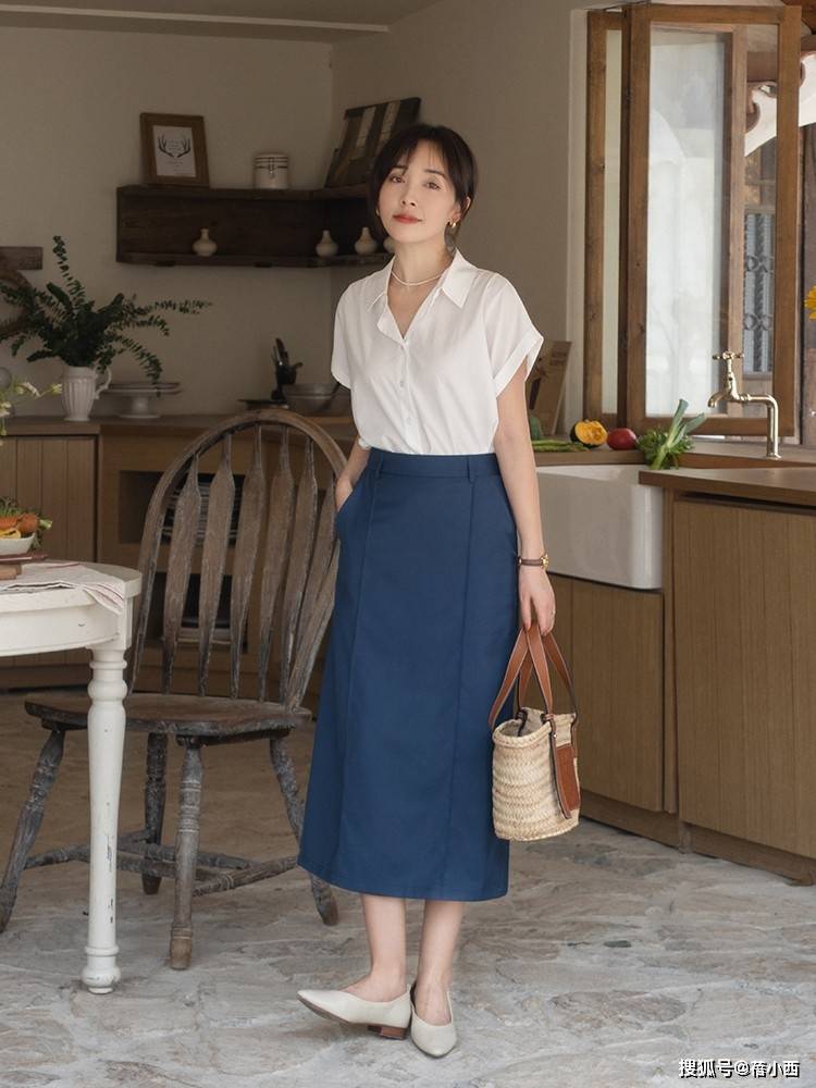 设计|早秋,会穿“A字裙”的女人更自信,照着穿充满女人味赚足回头率
