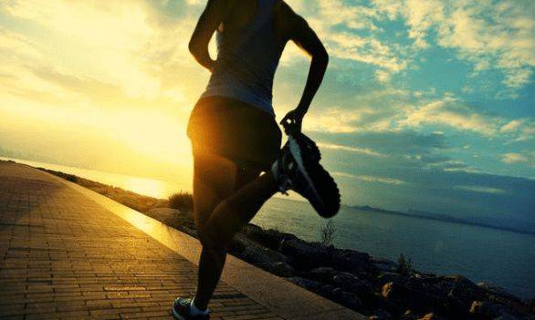 饮食|血糖偏高时，喝玉米须水能降糖吗？若想降糖，这3方法或可尝试