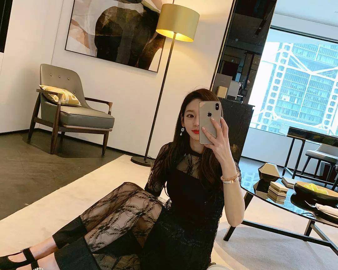 下岗|凉鞋下岗了!这双才是初夏“王炸鞋”,太惊艳了