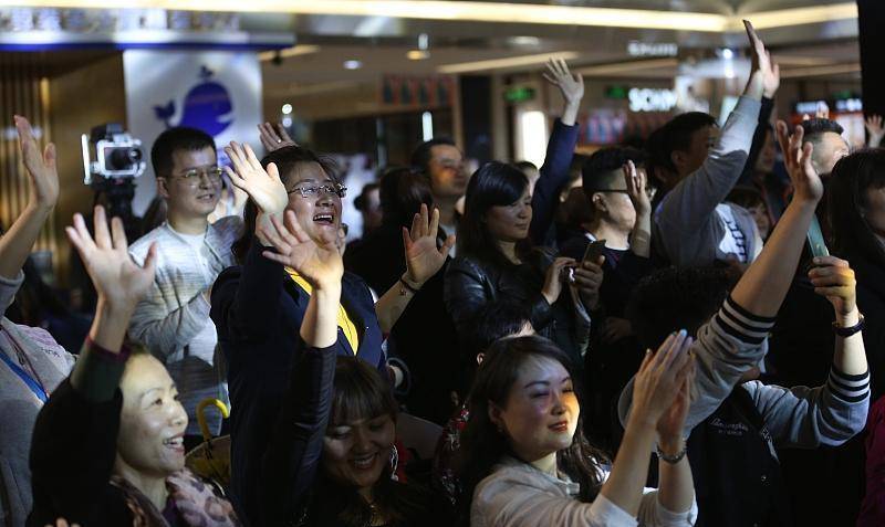 男歌手唱功排行榜_华语乐坛,男歌手唱功排行榜,黄家驹,刘德华,谭咏麟上榜