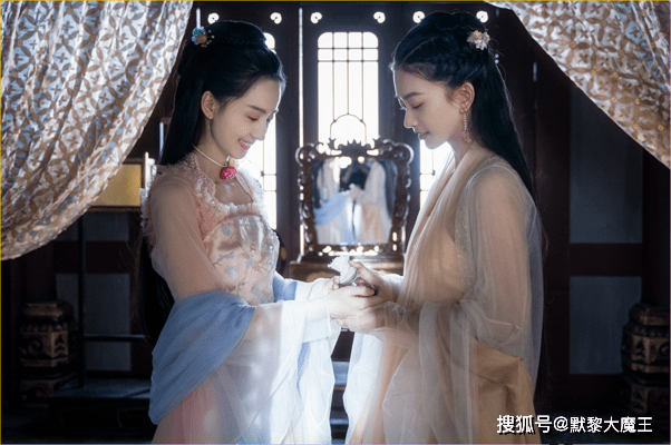 颜甜|腾讯爱奇艺又“撞档”!新剧仅隔两天上线,都是高颜甜宠难抉择