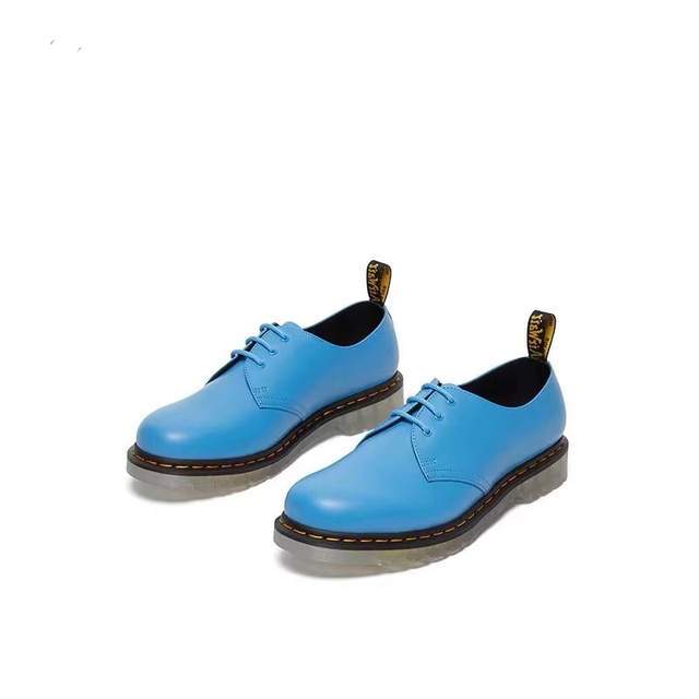 四季|求问！可以把队友卖了买新衣吗？