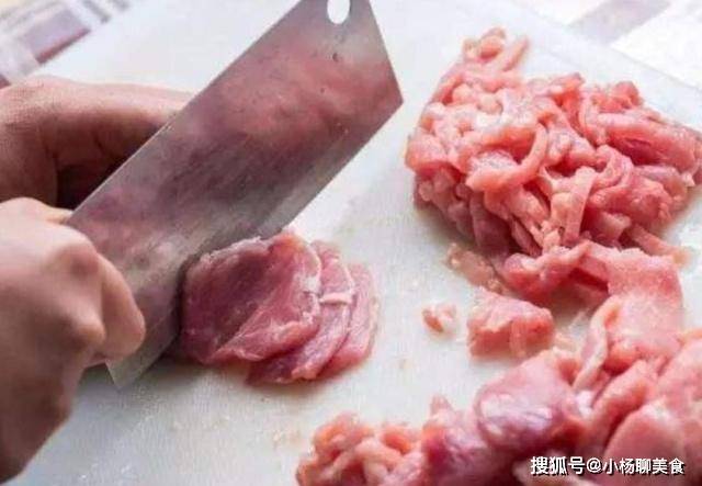 怎么解冻肉 20f43334e7414e8496bb5f5480131edc.jpeg