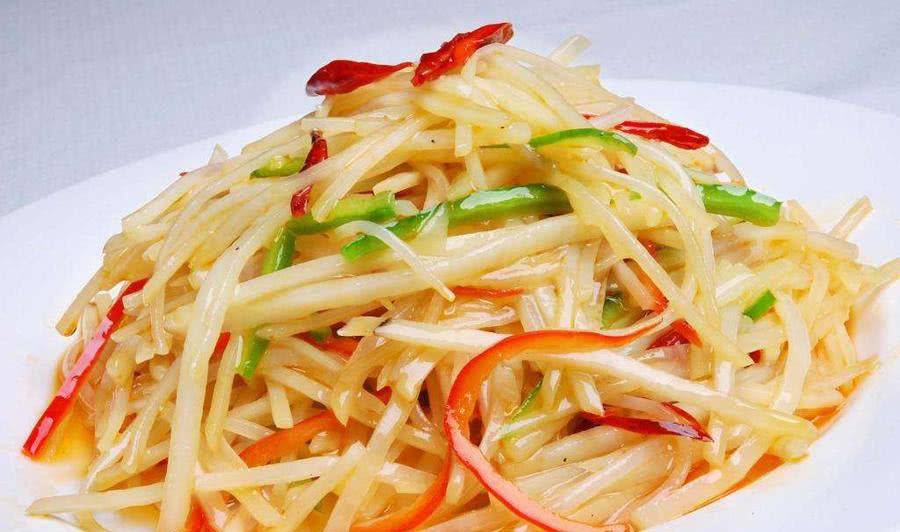 土豆丝炒鸡蛋西红柿 22f3921a01cf41beaf520ee7f84a1ee9.jpeg