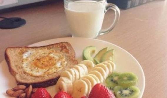 牛奶|“中国式早餐”正在伤害孩子的身体,这4种要告别,别不当回事