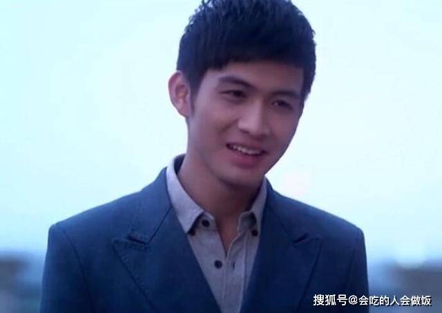 洪尧|求求演员们，做烤瓷牙颜色悠着点，“夜光牙齿精”真的很出戏啊