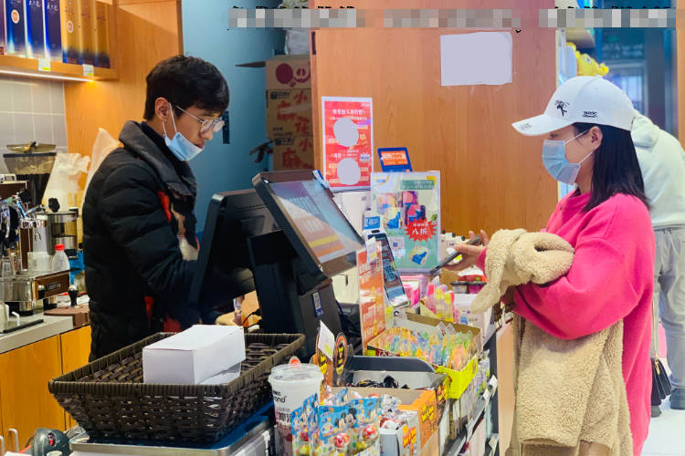 品类|卡塔利亚进口超市打开网红市场