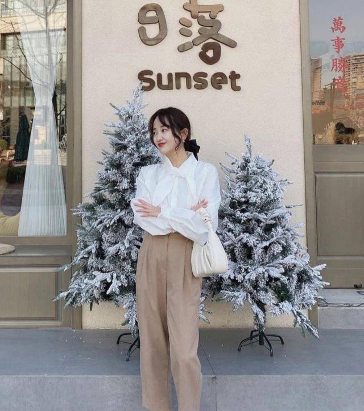 整体|还在穿阔腿裤吗？春季必备的四条裤子，惊艳又显瘦！