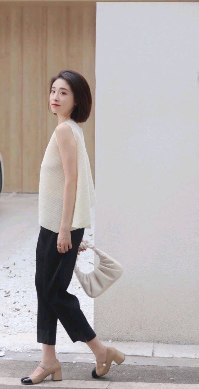 服装|入秋了，穿什么才好看呢？