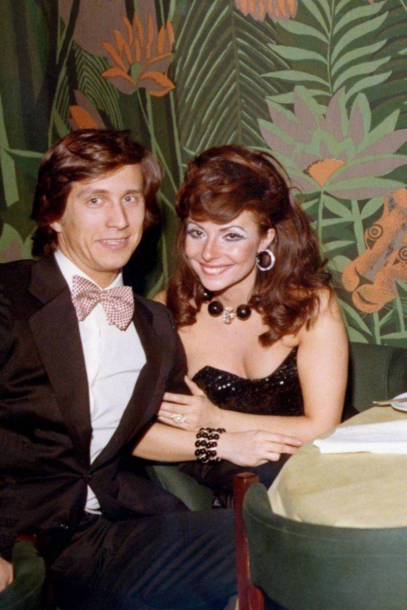 Gaga|LADY GAGA亲自上阵扮演的拜金女，穿什么戏服炫富？七个造型解读